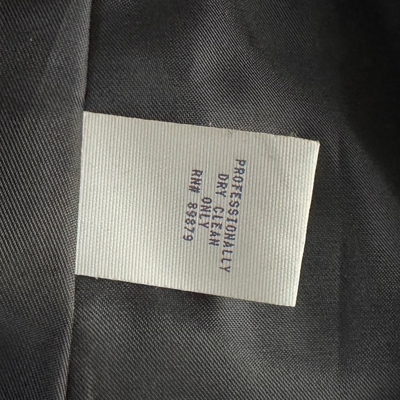 Mackintos Collections sweet pea coat - size 10P. Good used condition. - Picture 11 of 16